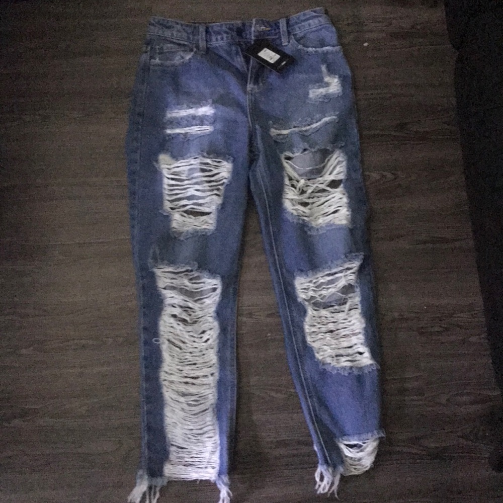 distressed boyfriend fit jeans
